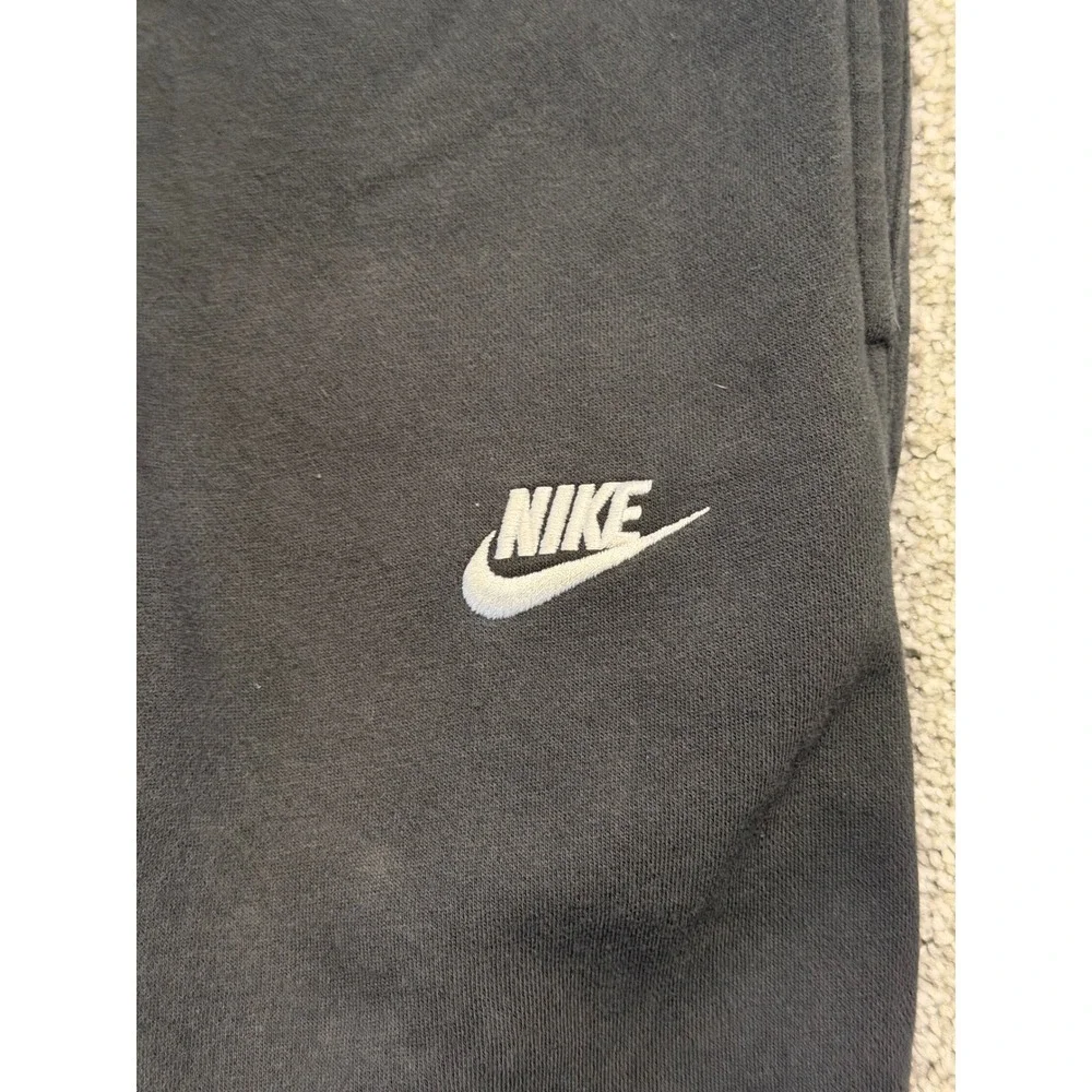 Nike Sweatpants Mens XL Black Club Fleece Joggers Sportswear Embroidered Logo - Picture 3 of 10